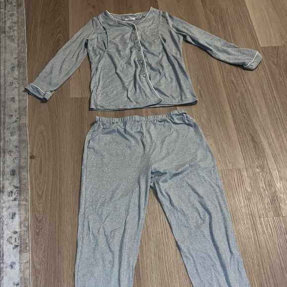 Women's Gray Nursing Pajama Set - Picture 5 of 5
